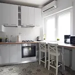 Apartment In The Old