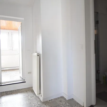 Apartment In The Old
