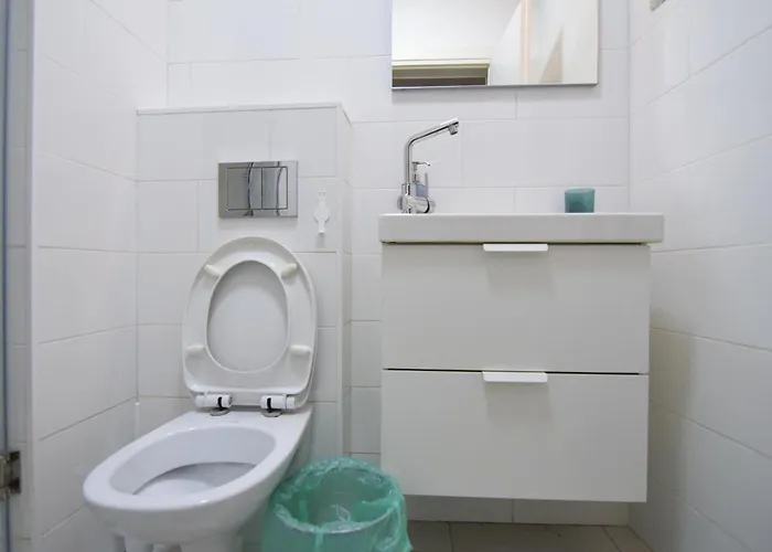 In The Old * Bukarest