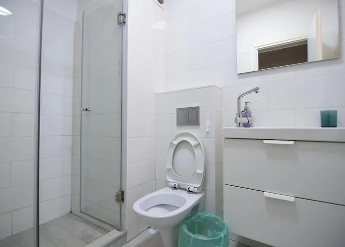 Apartman In The Old *